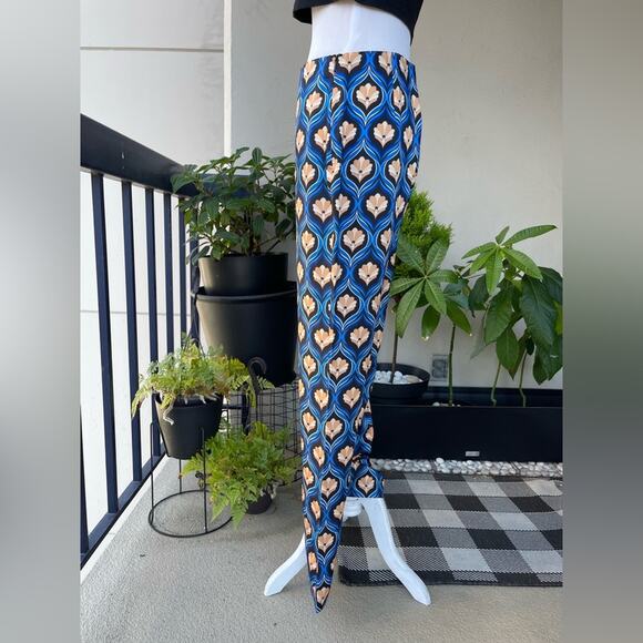 Mango 70's Printed Slightly  Flared Pants in Blue, US L - Picture 8 of 14